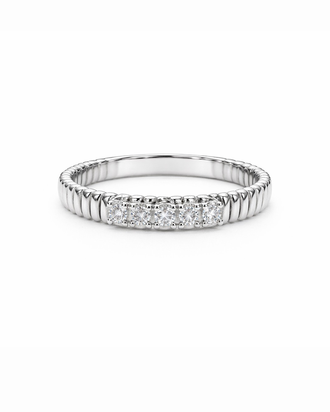 Ribbed Band Diamond Ring