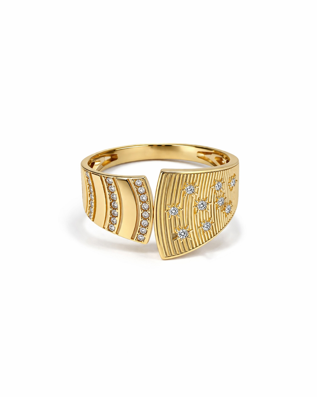Engraved Pattern Gold Band